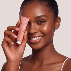 https://content.farmasi.hu/Product/1002796_64_4.webp